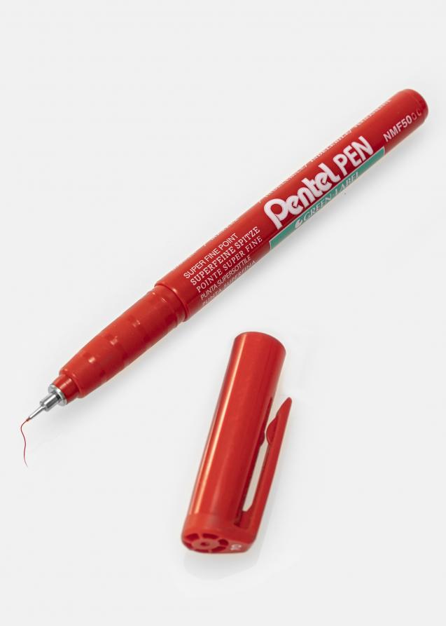 Estancia Pentel NMF50-B - Red Album pen - 0,5 mm